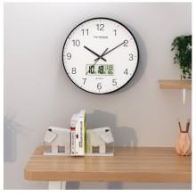 Timess 掛鐘 客廳萬年歷鐘表北歐簡約石英鐘表掛墻臥室時鐘薄邊家用日歷掛表 P66-1 鋼琴黑35厘米
