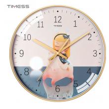 Timess 卡通兒童鐘表客廳掛鐘時(shí)尚簡(jiǎn)約時(shí)鐘家用創(chuàng)意臥室石英鐘現(xiàn)代大氣掛表掛墻 QF2108-3 海馬女孩 【12英寸】